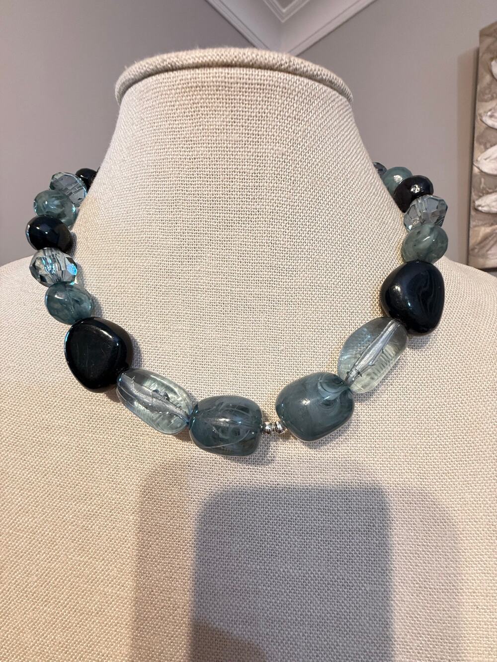 Vintage Blue Green Lucite Bead Necklace 16”